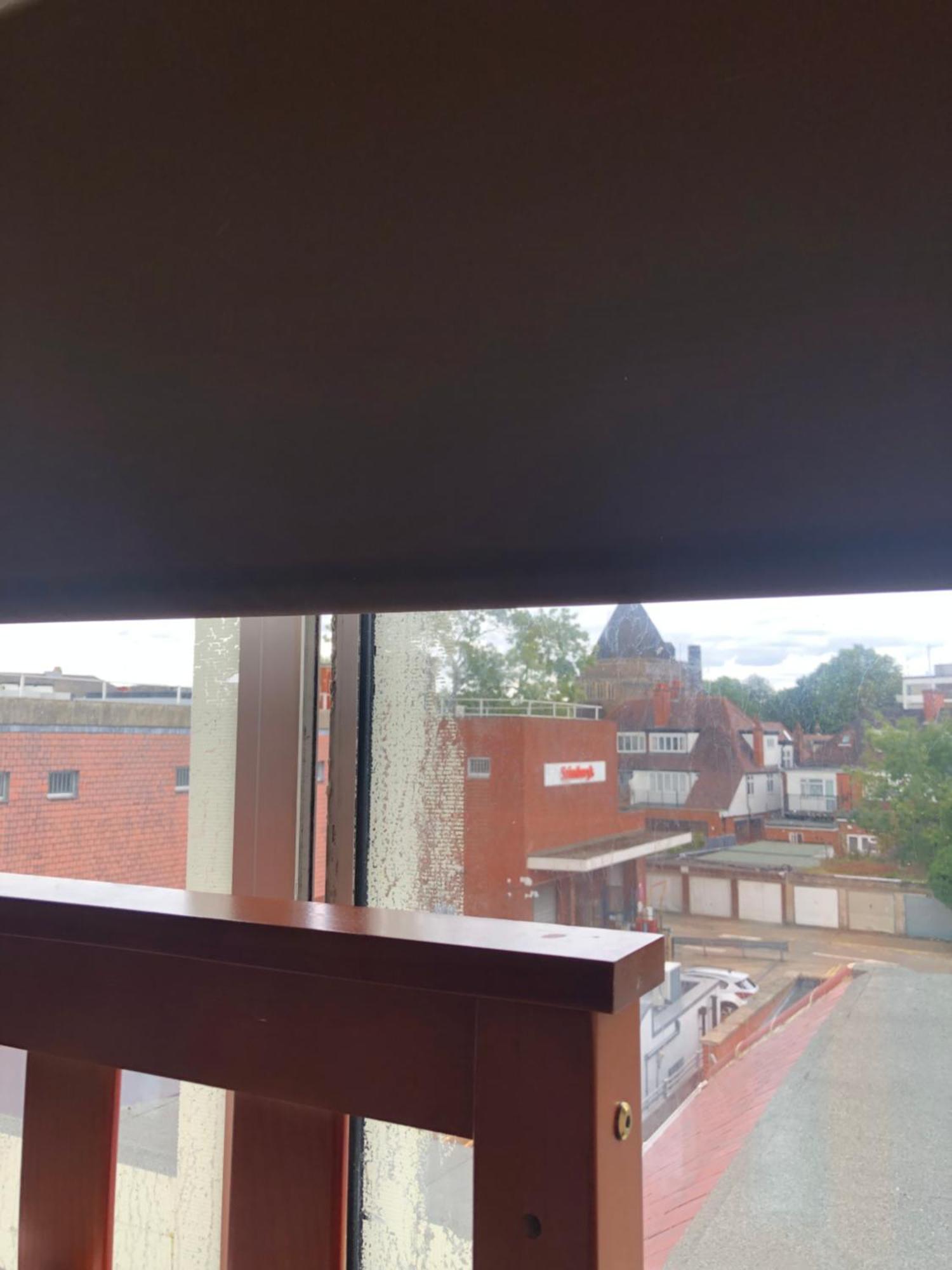 Peaceful Studio-Flat With Driveway In Golders Green Apartment London Ngoại thất bức ảnh